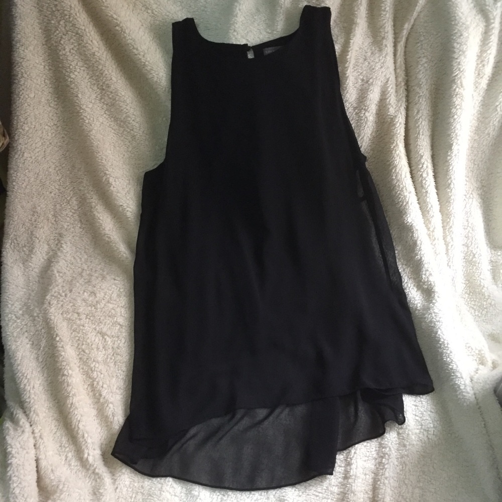 Vince Camuto Black Sleeveless Top Size Small